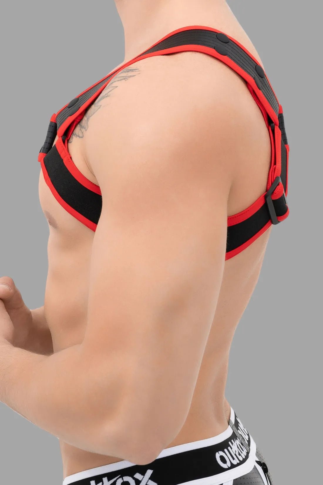 Outtox. Bulldog Harness with Snaps. Black & Red - Outtox - XHR107 - Y5 - Maskulo Global (EU) Store